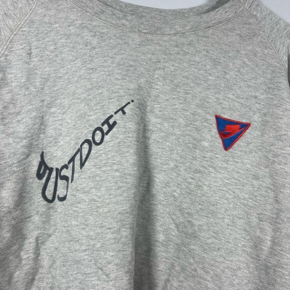 Nike Scribble Graffiti Giraffe Writing Crew Neck XL - Picture 8 of 16